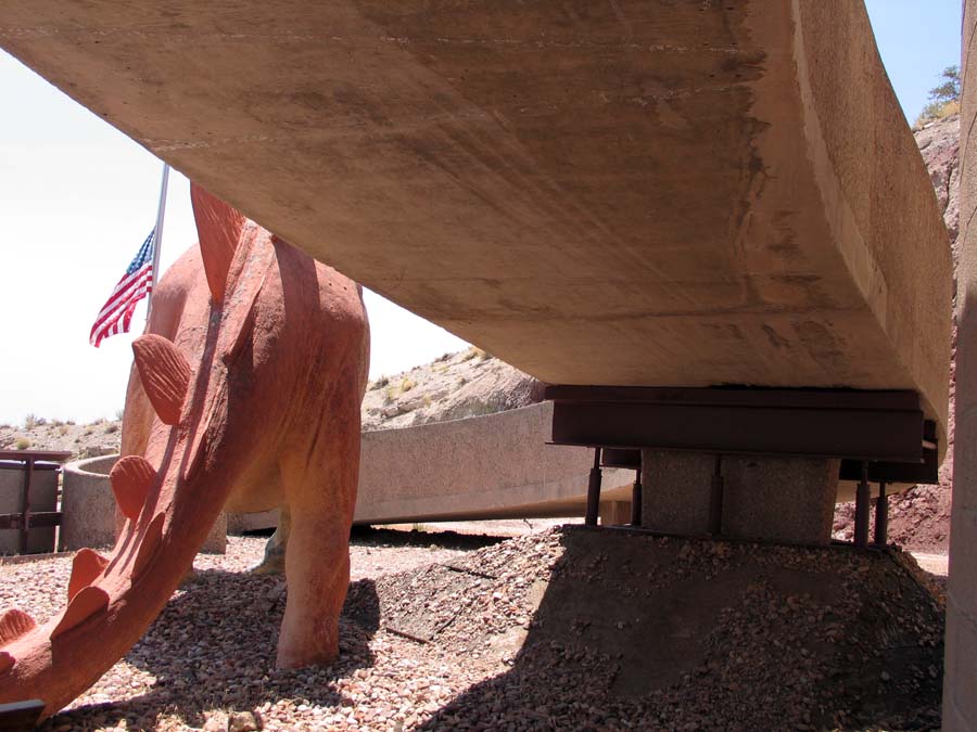 dinosaur museum in vernal